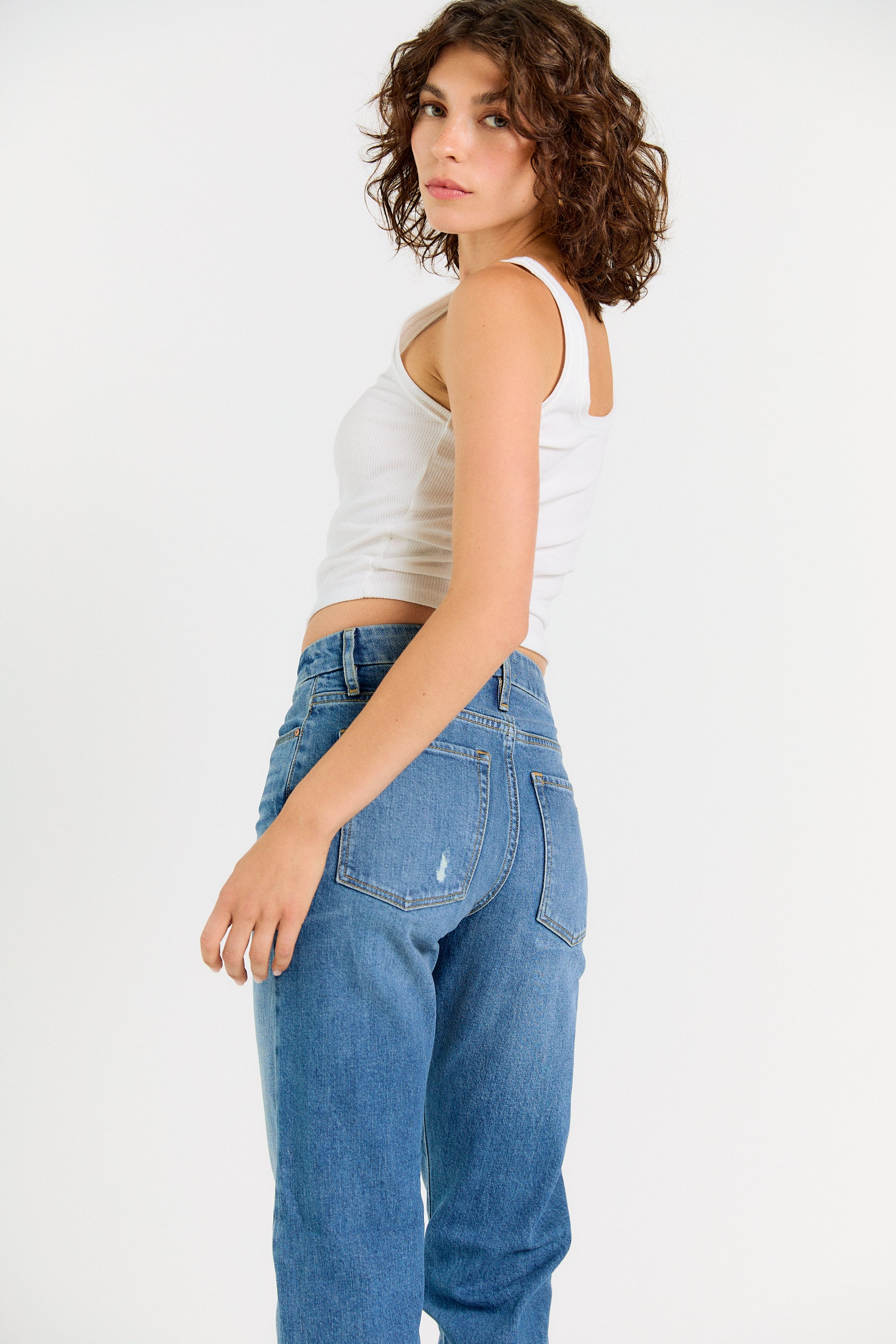 The Rebel Straight - Mabel