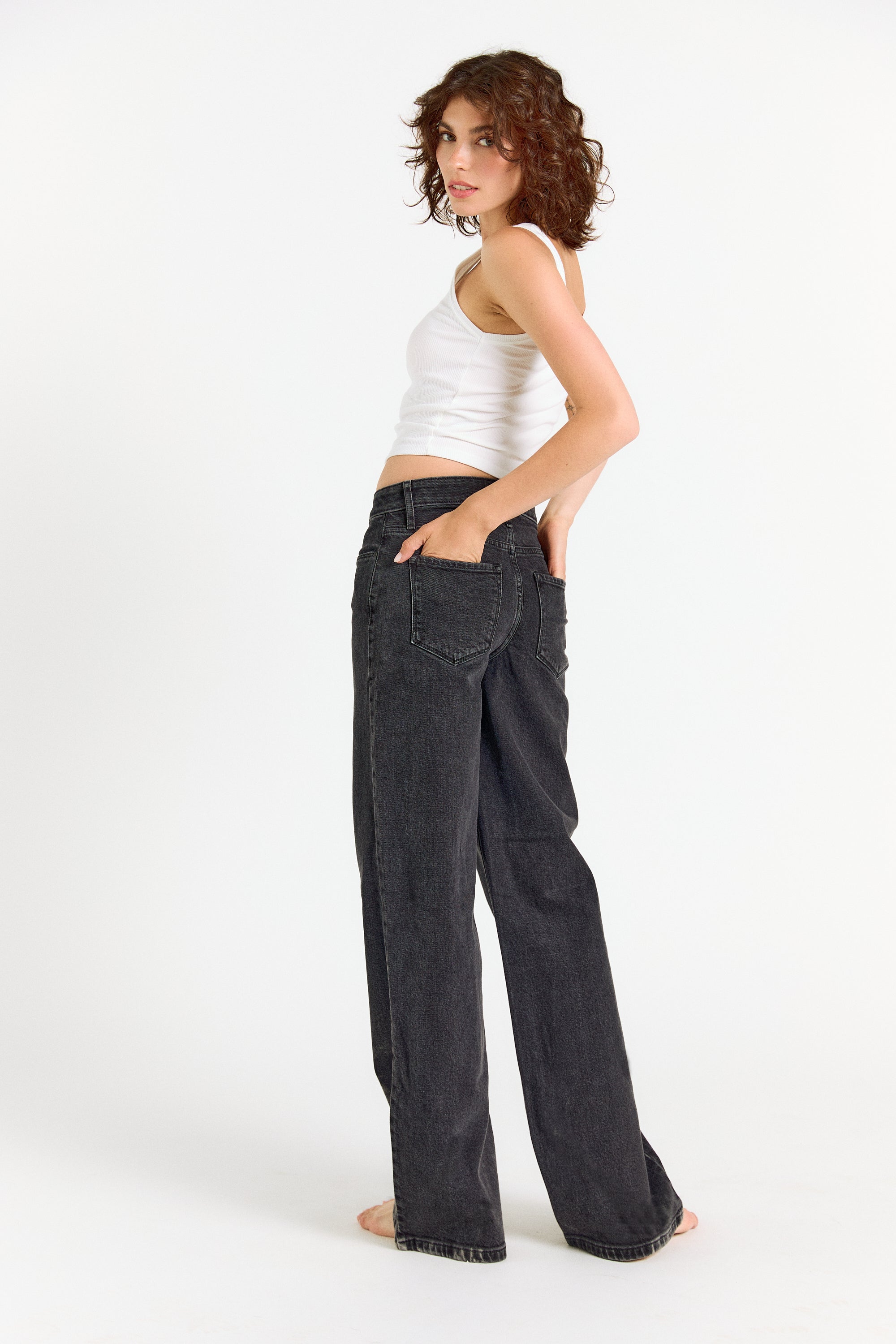 【PORTERNA】Balti Velvet Washing Brushed Wide Jeans PORTERNA】Balti Velvet Washing Brushed Wide Jeans (PORTERNA