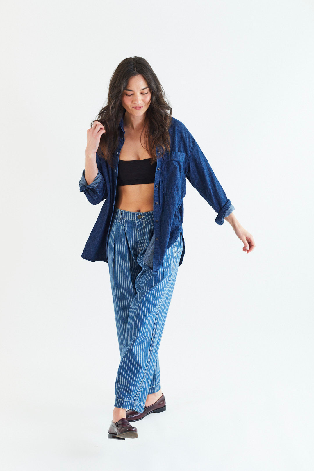 TARA BARREL PANT IN INDIGO PINSTRIPE
