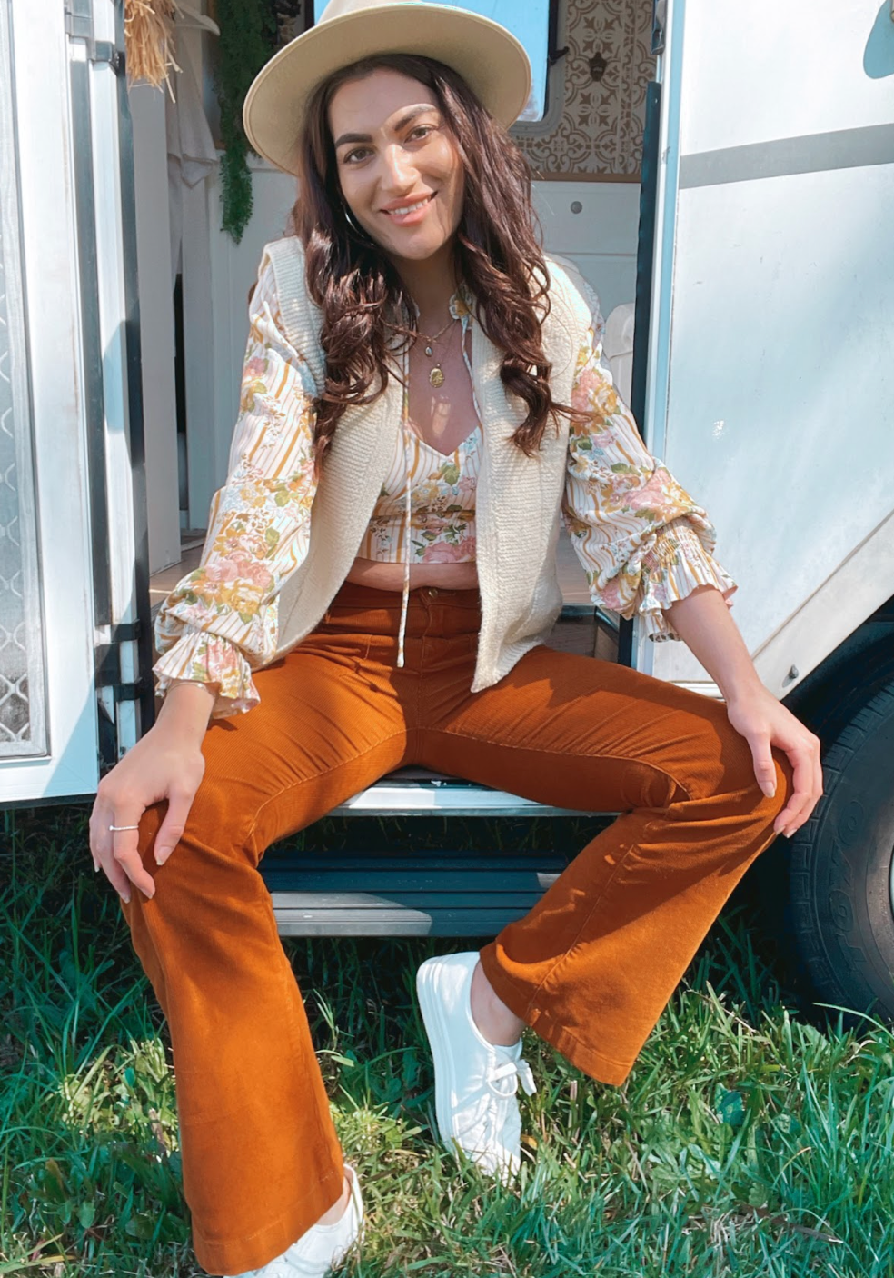 The Wanderer Corduroy Flare - Whiskey